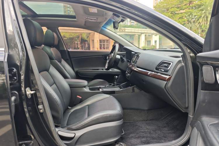 Used Kia K4 2014 1.8L Automatic GLS Right Front Seat