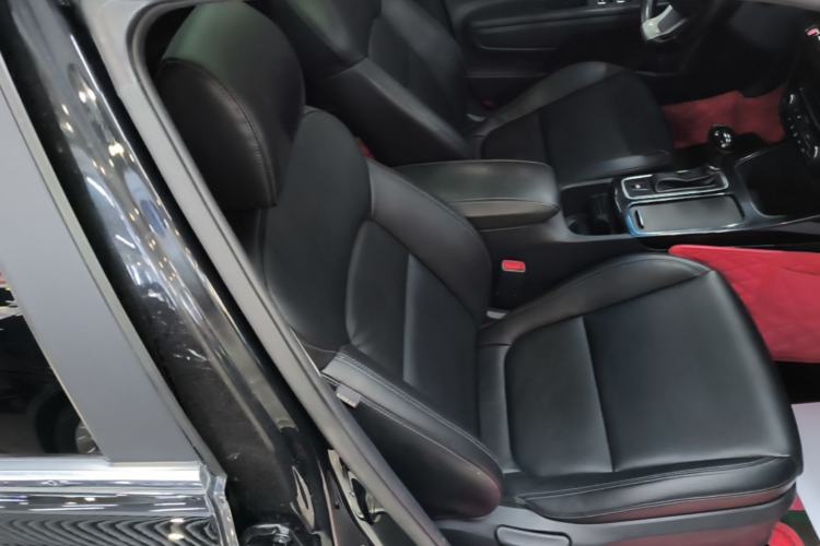 Used Kia K4 2014 1.8L Automatic DLX Right Front Seat