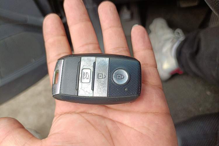 Used Kia K4 2014 1.8L Automatic GLS Vehicle Key