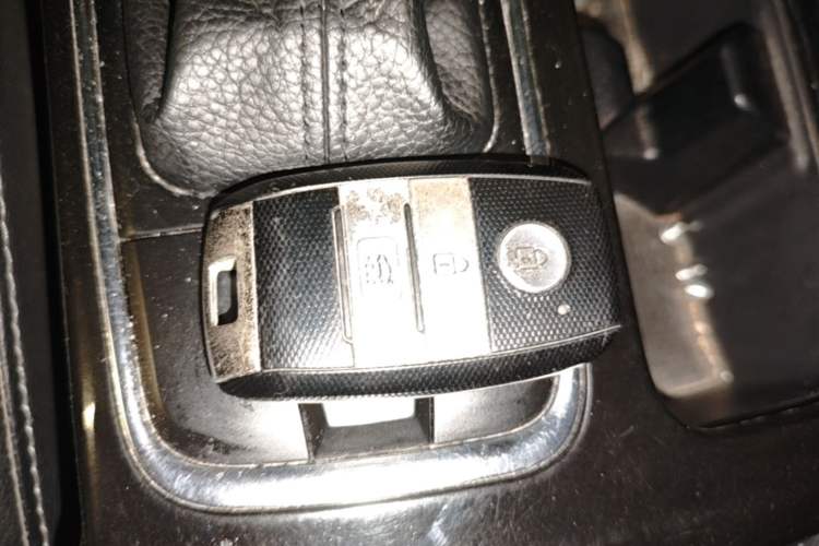Used Kia K4 2014 1.8L Automatic GLS Vehicle Key