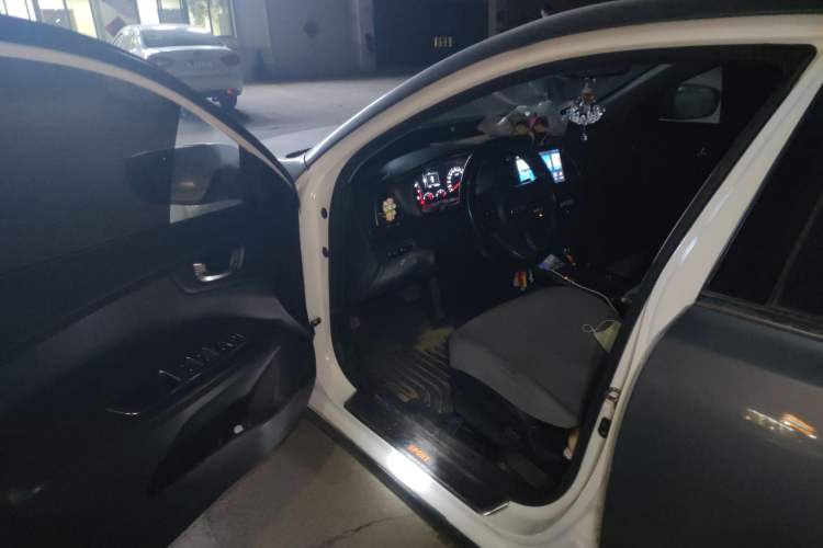 Used Kia K4 2014 1.8L Automatic GL Driver Seat