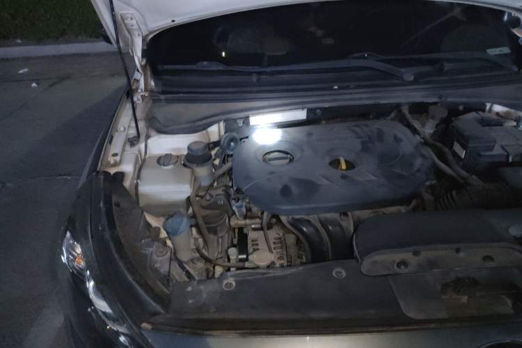 Used Kia K4 2014 1.8L Automatic GL Engine Bay Right