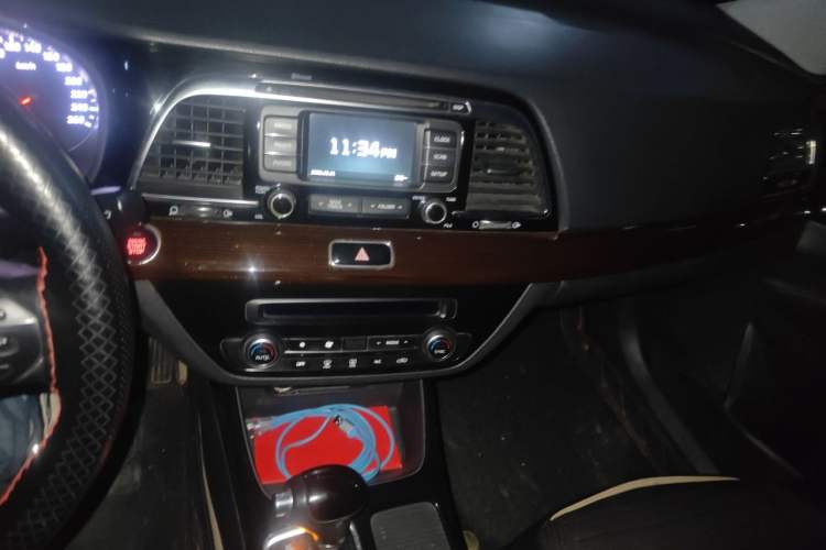 Used Kia K4 2014 1.6T Automatic Turbo Audio And AC Panel