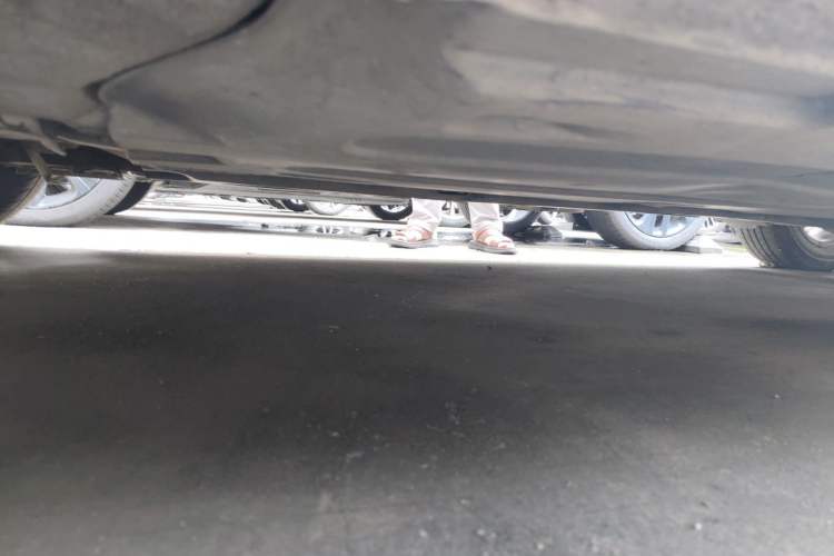 Used Kia K4 2014 1.8L Automatic GLS Chassis Front Left