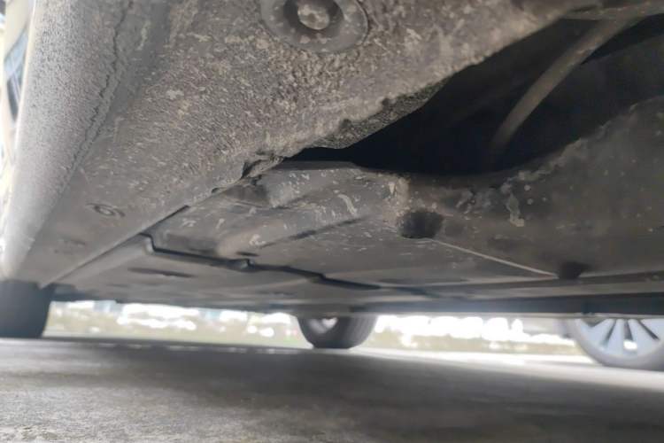 Used Kia K4 2014 1.8L Automatic DLX Chassis Rear Left