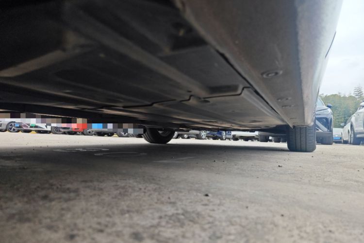 Used Kia K4 2014 1.8L Automatic GLS Chassis Rear Right