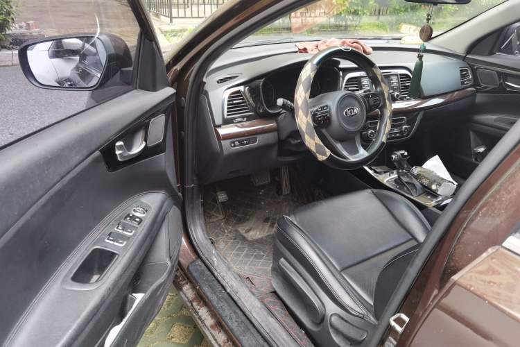 Used Kia K4 2014 1.8L Automatic GLS Driver Seat