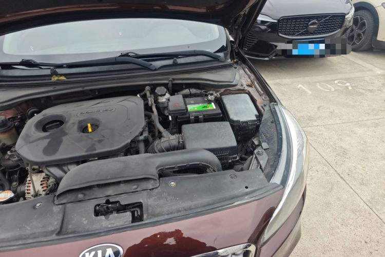 Used Kia K4 2014 1.8L Automatic GLS Engine Bay Left