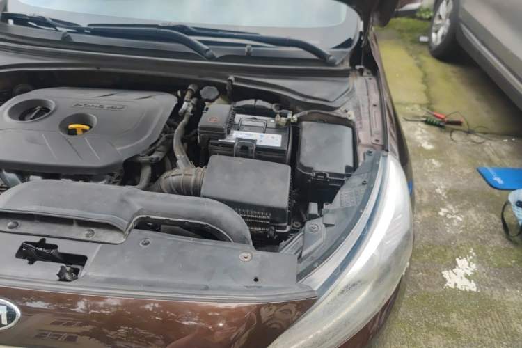 Used Kia K4 2014 1.8L Automatic DLX Engine Bay Left