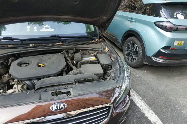 Used Kia K4 2014 1.8L Automatic DLX Engine Bay Left