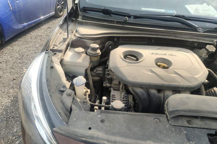 Used Kia K4 2014 1.8L Manual GL Engine Bay Right