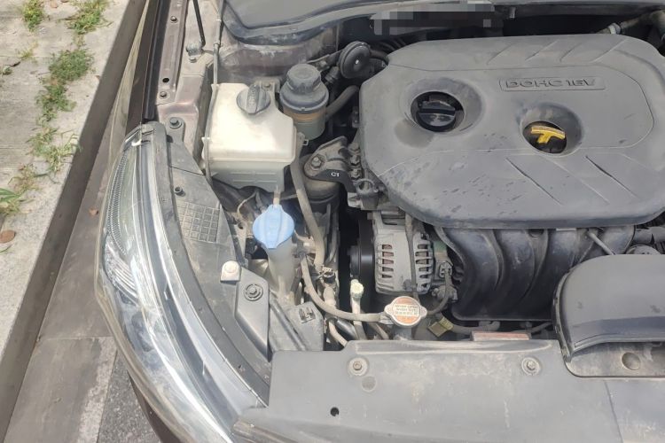 Used Kia K4 2014 1.8L Automatic GLS Engine Bay Right