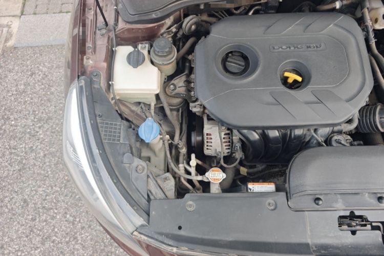 Used Kia K4 2014 1.8L Automatic DLX Engine Bay Right