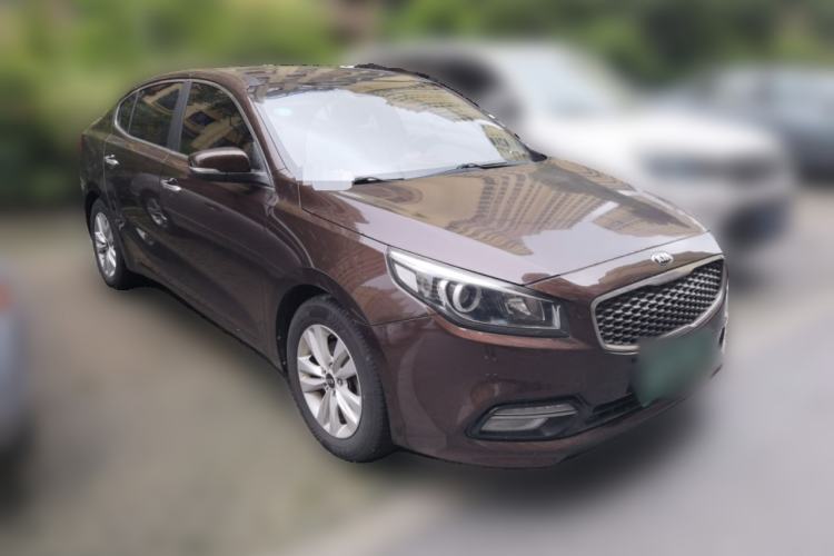 Used Kia K4 2014 1.8L Automatic GLS Front Right 45 Deg