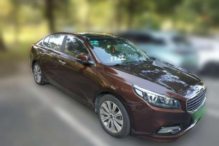 Used Kia K4 2014 1.8L Automatic DLX Front Right 45 Deg