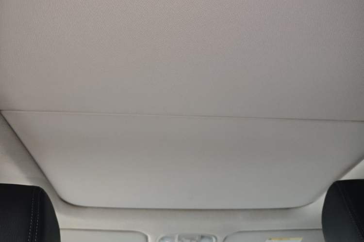 Used Kia K4 2014 1.8L Automatic GLS Headliner