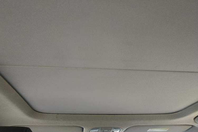 Used Kia K4 2014 1.8L Automatic DLX Headliner