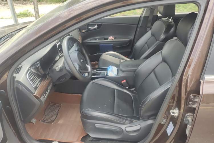 Used Kia K4 2014 1.8L Automatic GLS Left Front Seat