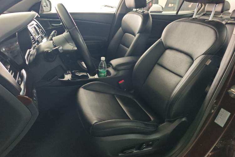 Used Kia K4 2014 1.8L Automatic DLX Left Front Seat
