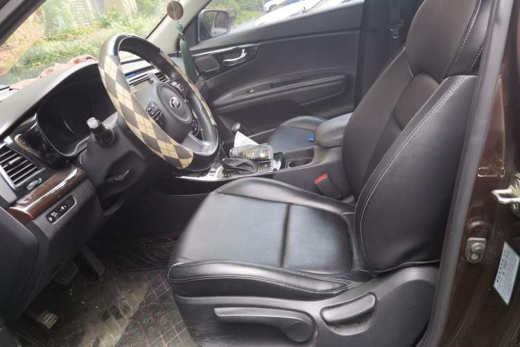 Used Kia K4 2014 1.8L Automatic GLS Left Front Seat