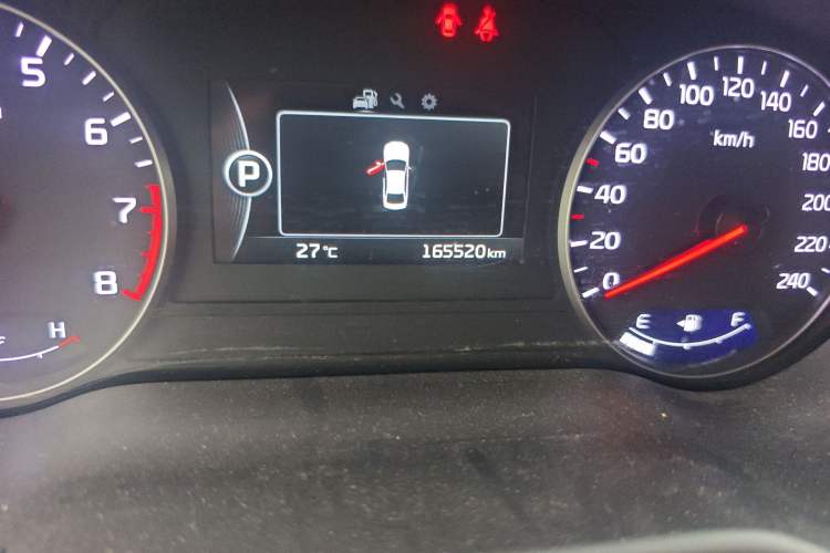 Used Kia K4 2014 1.8L Automatic DLX Odometer Close Up