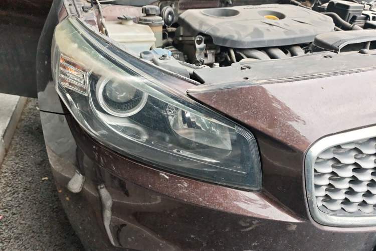 Used Kia K4 2014 1.8L Automatic GLS Right Front Headlight