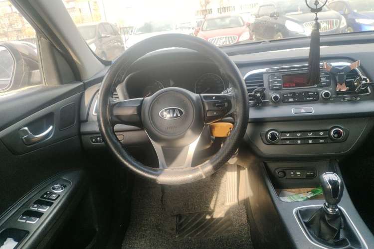 Used Kia K4 2014 1.8L Manual GL Steering Wheel