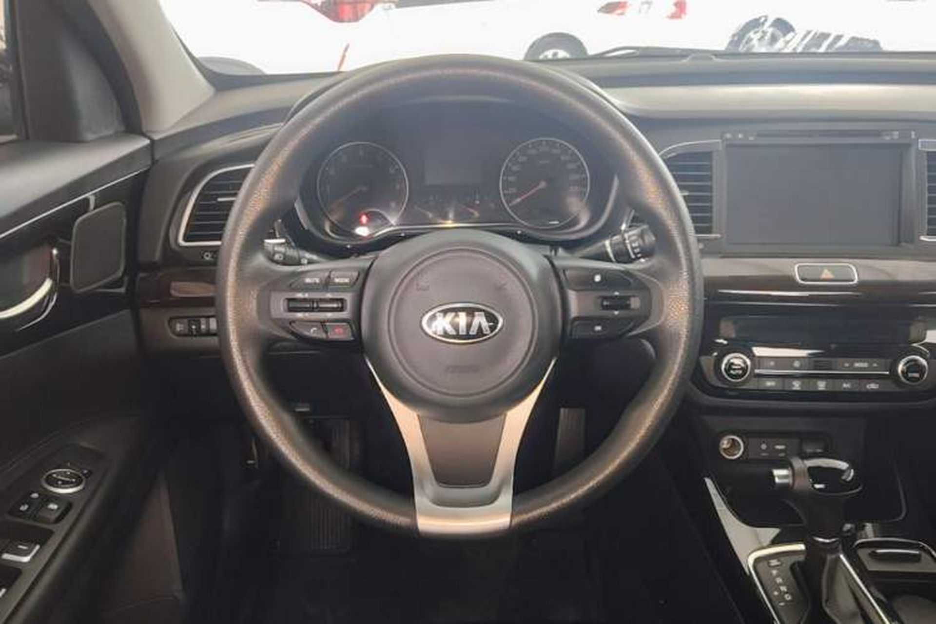 Used Kia K4 2014 1.8L Automatic GLS Steering Wheel