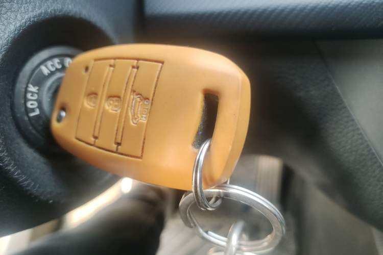 Used Kia K4 2014 1.8L Manual GL Vehicle Key