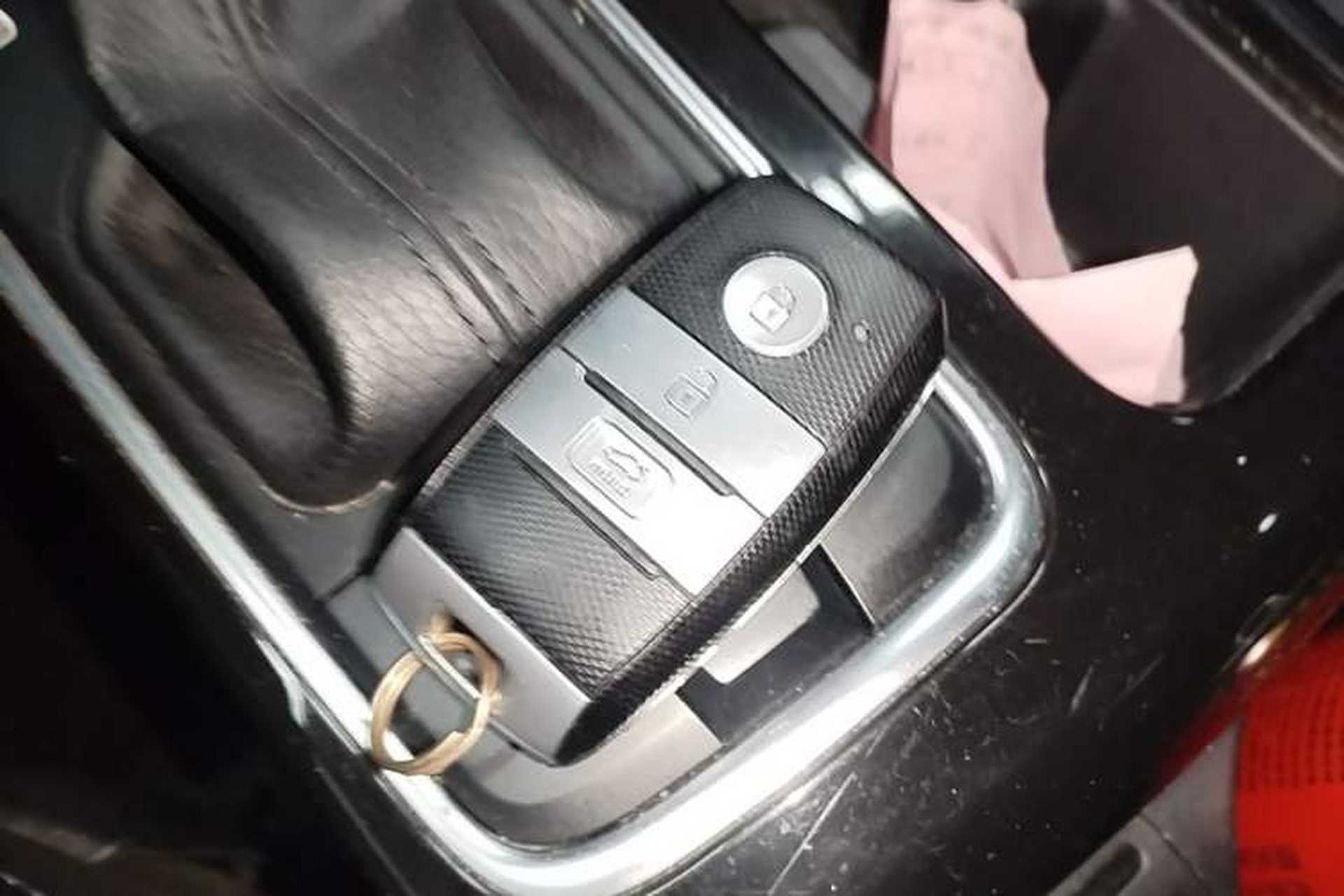 Used Kia K4 2014 1.8L Automatic DLX Vehicle Key