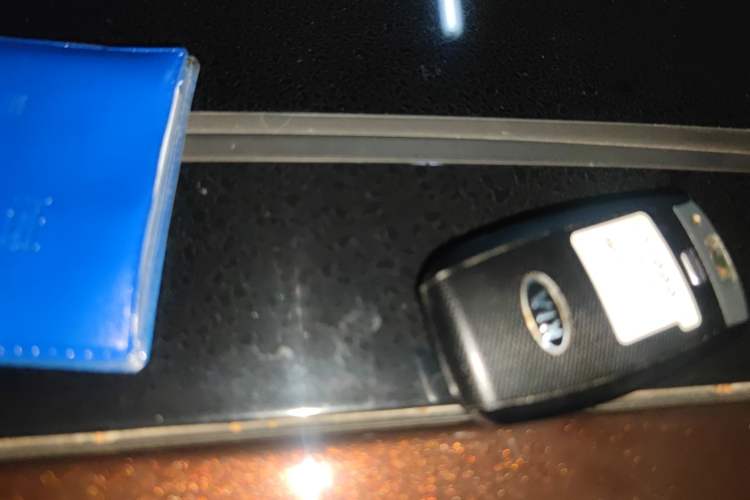 Used Kia K4 2014 2.0L Automatic LUX Vehicle Key