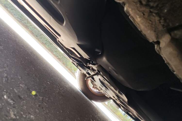 Used Kia K4 2014 1.8L Automatic GLS Chassis Front Right
