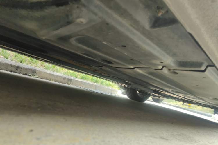Used Kia K4 2014 1.8L Automatic DLX Chassis Rear Right