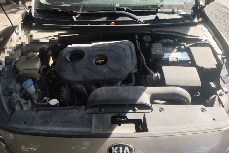 Used Kia K4 2014 1.8L Automatic GLS Engine Bay
