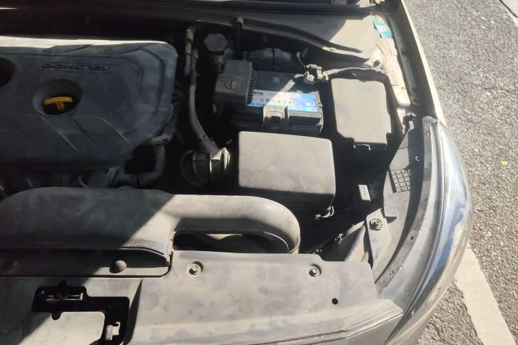 Used Kia K4 2014 1.8L Automatic GLS Engine Bay Left