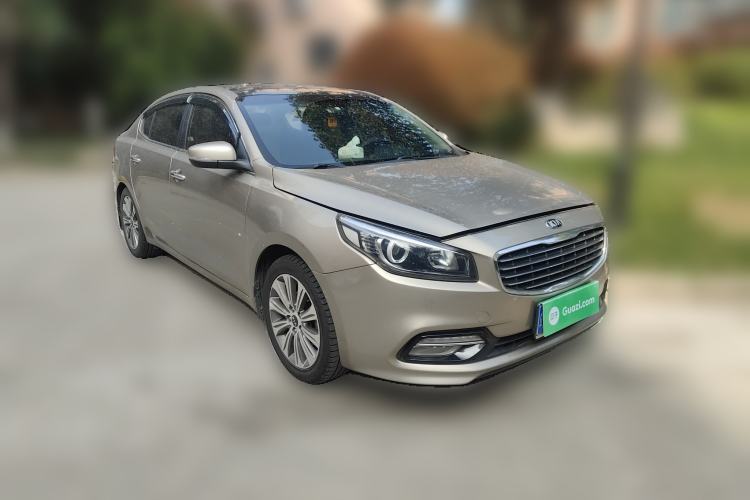 Used Kia K4 2014 1.8L Automatic DLX Front Right 45 Deg