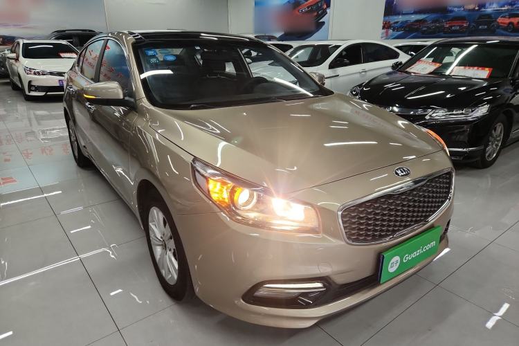 Used Kia K4 2014 1.8L Automatic GLS Front Right 45 Deg