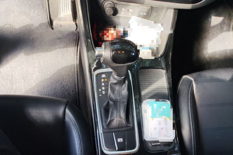 Used Kia K4 2014 1.8L Automatic GLS Gear Lever