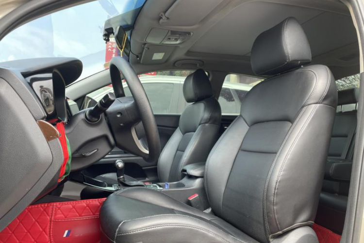 Used Kia K4 2014 1.8L Automatic GLS Interior 4