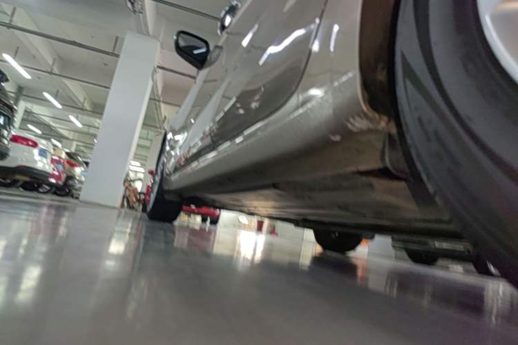 Used Kia K4 2014 1.8L Automatic GLS Left Side Sill