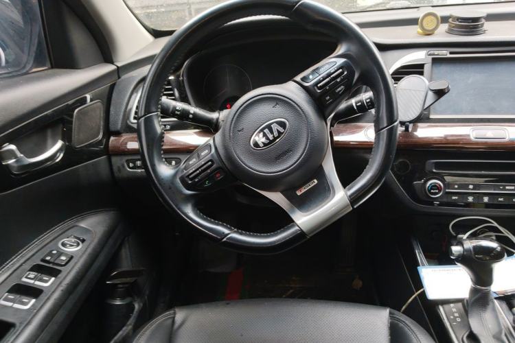 Used Kia K4 2014 1.6T Automatic Turbo Steering Wheel