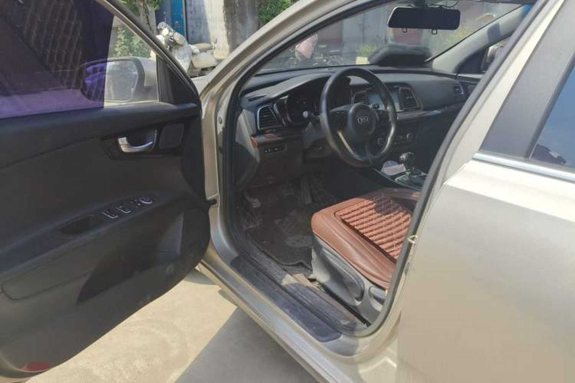 Used Kia K4 2014 1.8L Automatic GLS Driver Seat