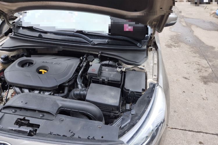 Used Kia K4 2014 1.8L Automatic GLS Engine Bay Left