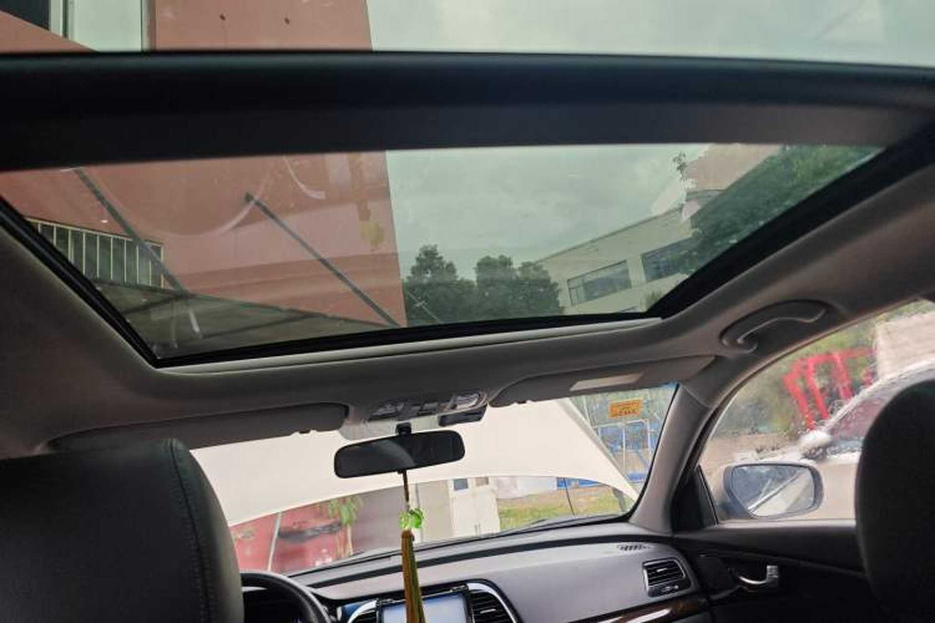 Used Kia K4 2014 1.8L Automatic GLS Headliner