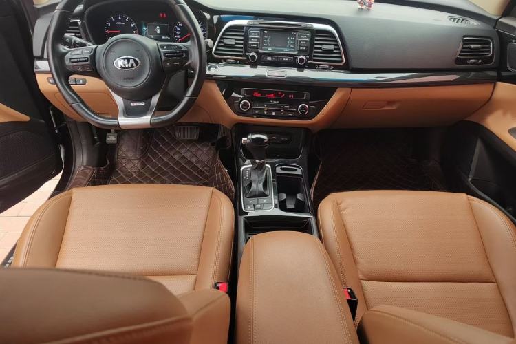 Used Kia K4 2014 1.6T Automatic T-PRM Interior 1