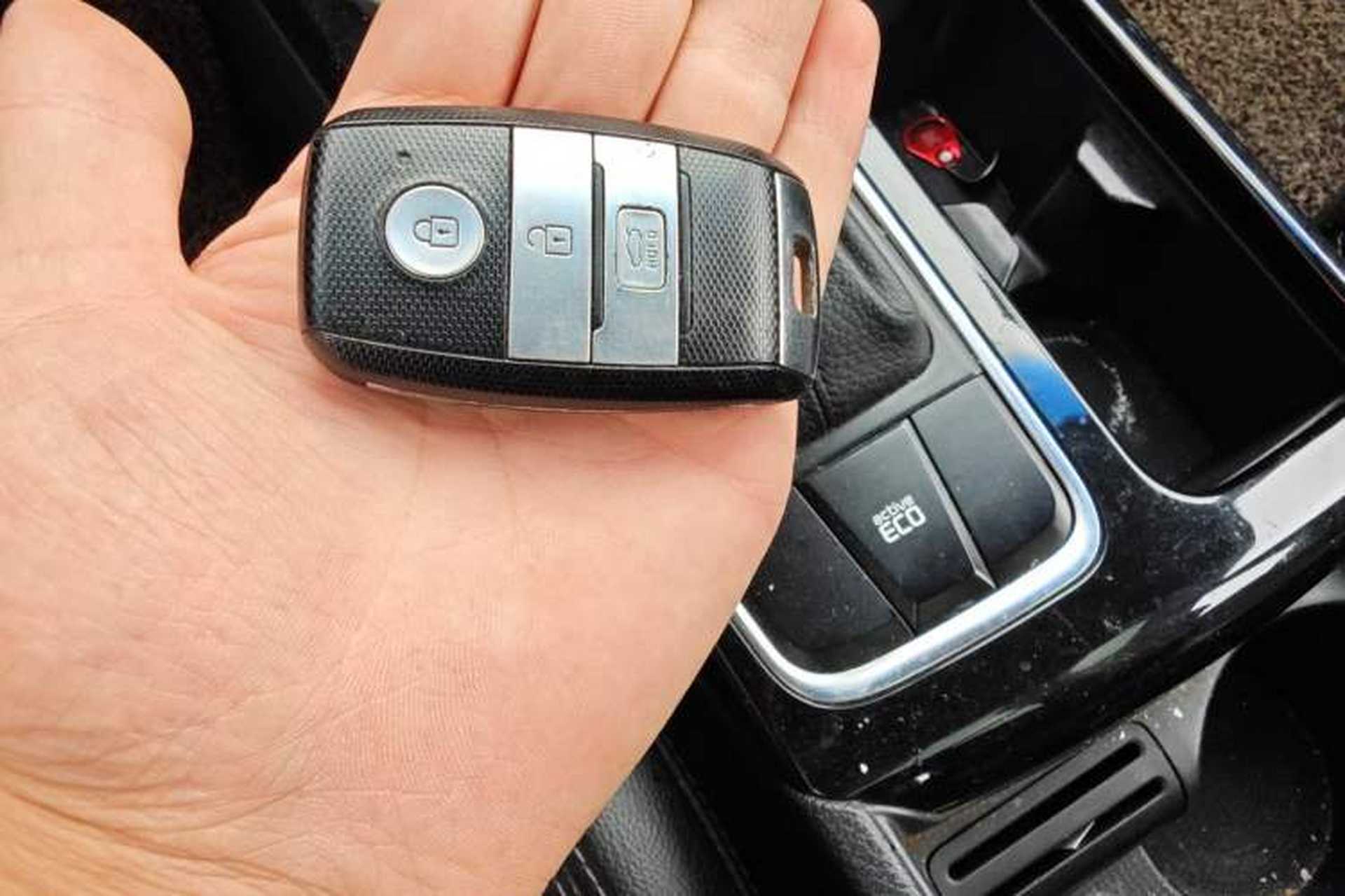 Used Kia K4 2014 1.8L Automatic GLS Interior 1