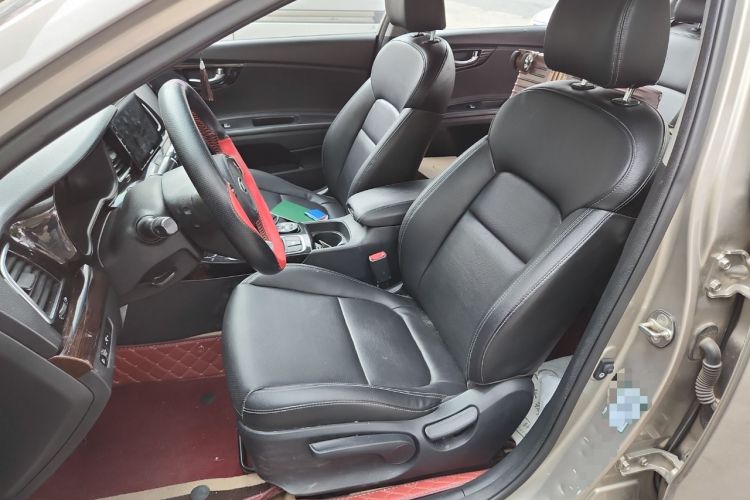 Used Kia K4 2014 1.8L Automatic GLS Left Front Seat