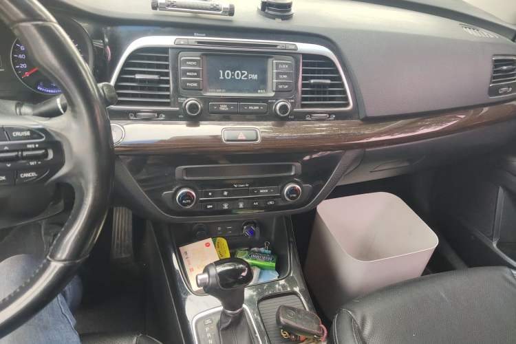 Used Kia K4 2014 1.8L Automatic DLX Audio And AC Panel