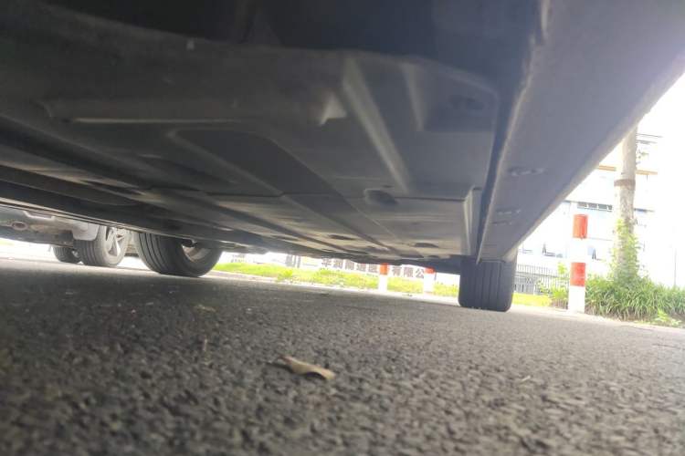 Used Kia K4 2014 1.8L Automatic DLX Chassis Rear Right