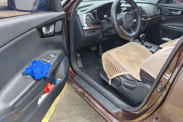Used Kia K4 2014 1.8L Automatic GLS Driver Seat